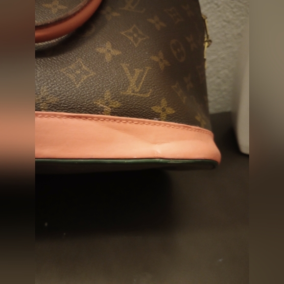 Louis Vuitton bags - Picture 11 of 16